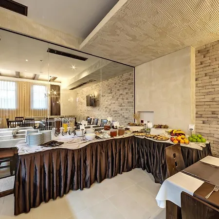 Grand Royale Complex & Апарт-отель 4*