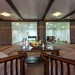 Grand Royale Complex & Aparthotel