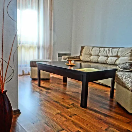 Grand Royale Complex & Apartmanhotel