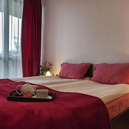 Grand Royale Complex & 4*