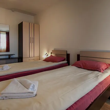 Grand Royale Complex & Apartmanhotel Banszko