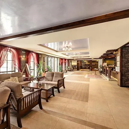 Grand Royale Complex & Apartmanhotel