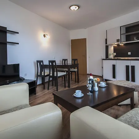 Apartmanhotel Grand Royale Complex &