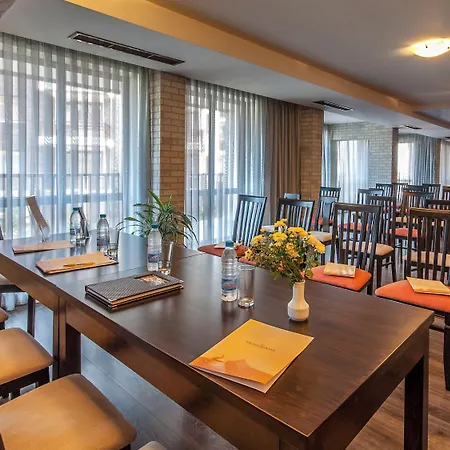 Grand Royale Complex & Apartmanhotel