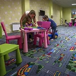 Grand Royale Complex & מלון דירות