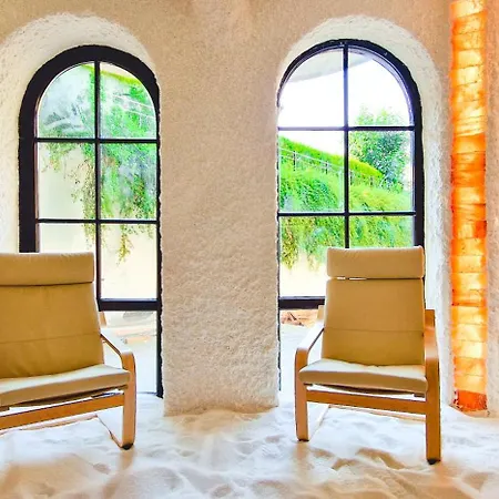 Grand Royale Complex & Aparthotel