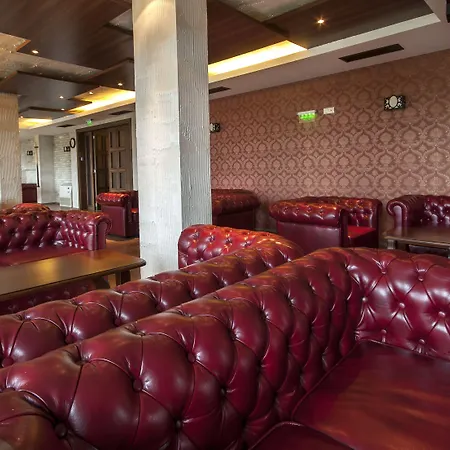 Grand Royale Complex & Aparthotel 4*