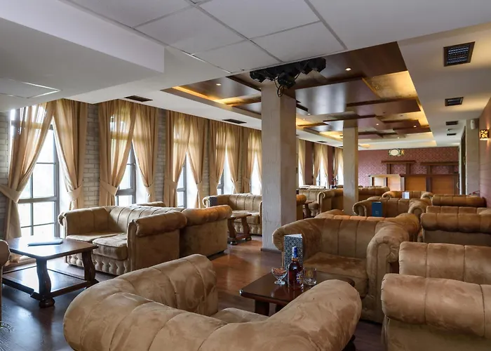 Grand Royale Complex & 4*