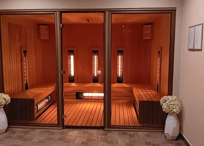 Apart-hotel Grand Royale Complex &