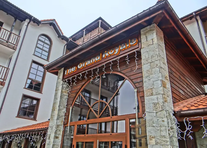 Aparthotel Grand Royale Complex & 4*