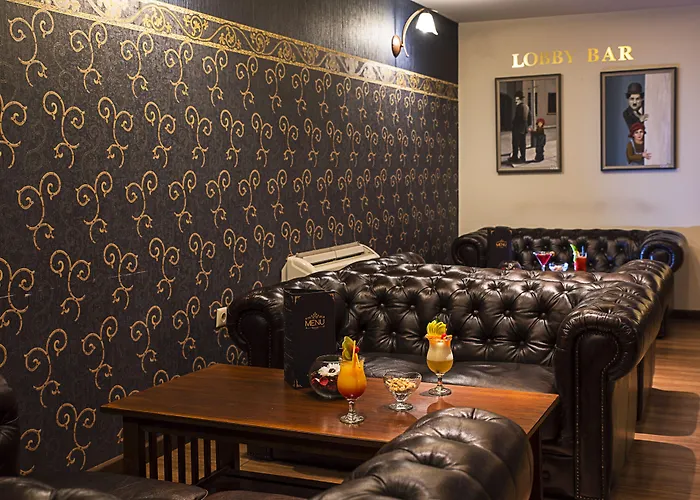 Grand Royale Complex & 4*